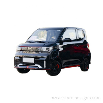 Wuling Hongguang High Speed ​​Mini Electric Car 4 -zitsel elektrisch zonnevoertuig